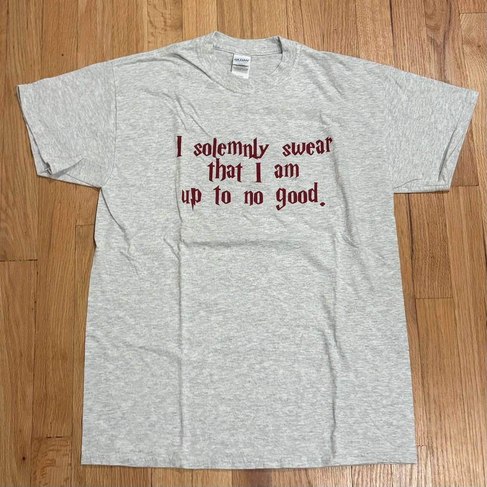 Gildan Light Gray Graphic Tee with Red Text